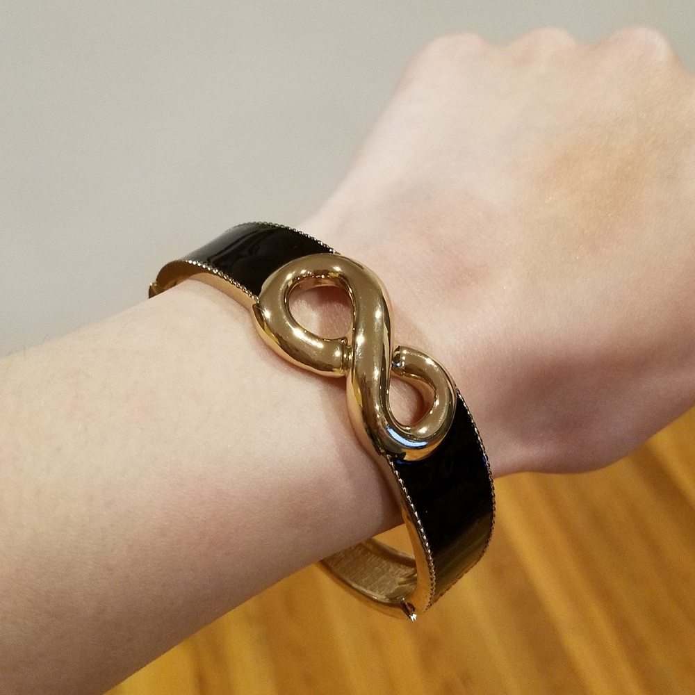 Infinity Bracelet - Picture 4 of 5